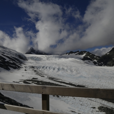 glacier_traverse_en_plein_brouillard.JPG